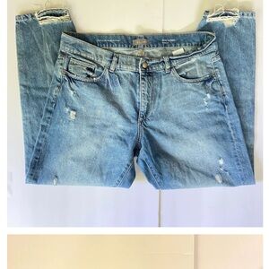 DL1961 $200 Boyfriend Jeans Distressed taper